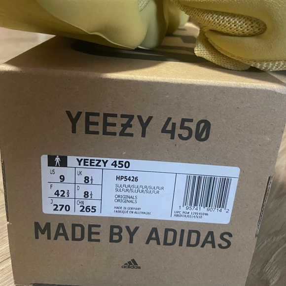 Yeezy 450 - Picture 2 of 6